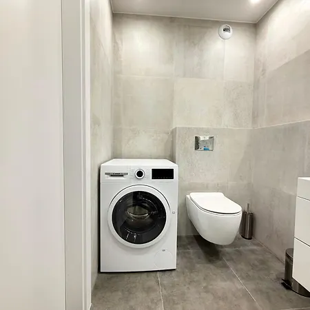 Madalinskiego Cosy By Bookinghost * Wroclaw